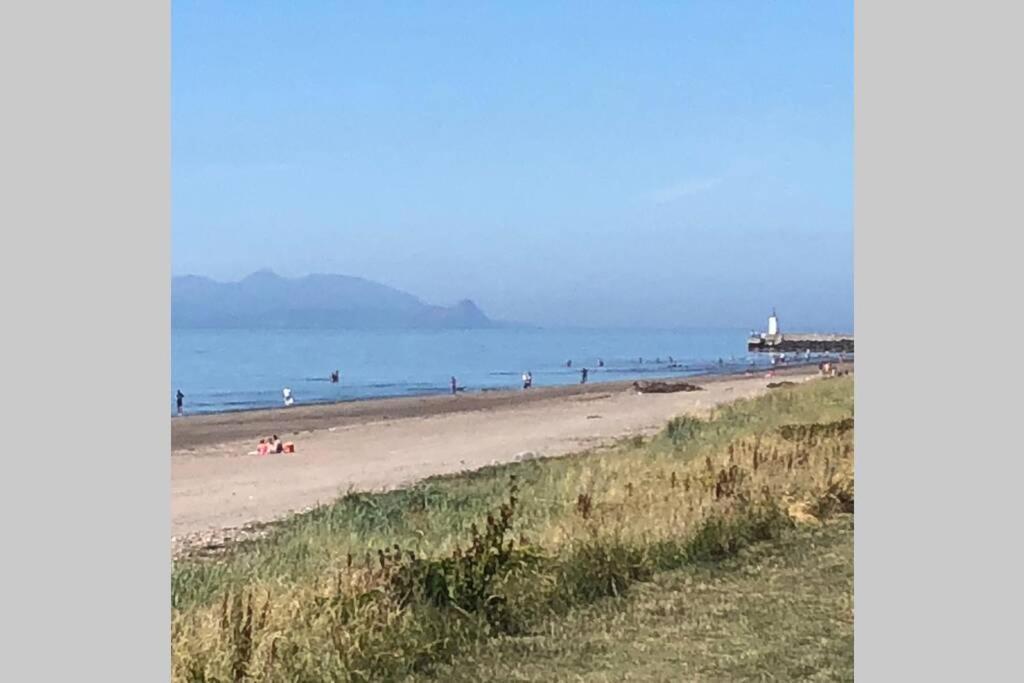 The Brambles Girvan Holiday Cottage By Seaside. Экстерьер фото